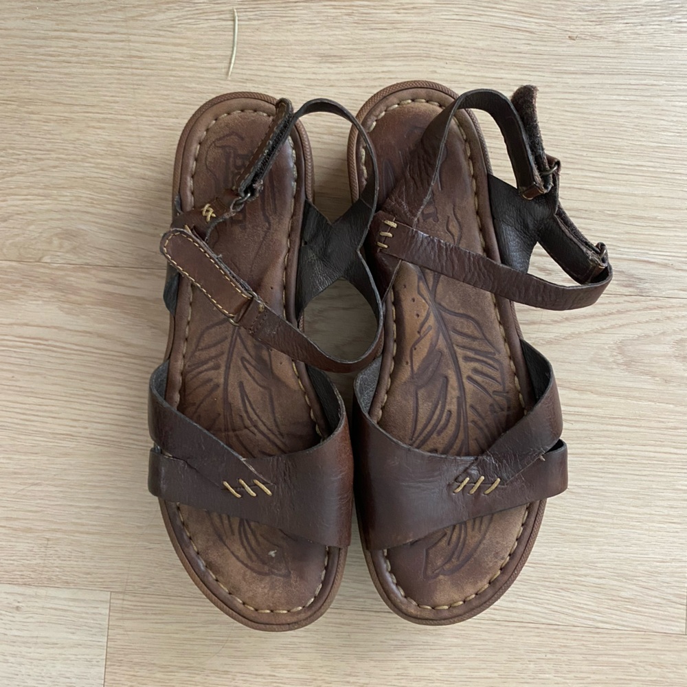 Born brown leather sandals size 9